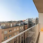 Triplex With Terraces And Sea View *