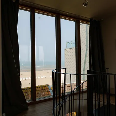 Triplex With Terraces And Sea View Appartement *