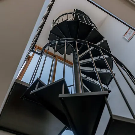 Triplex With Terraces And Sea View Apartment *