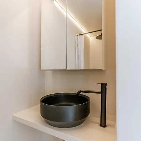 Triplex With Terraces And Sea View *