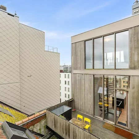 Triplex With Terraces And Sea View